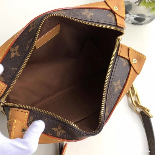 VUITTON BOX LOUIS 0810